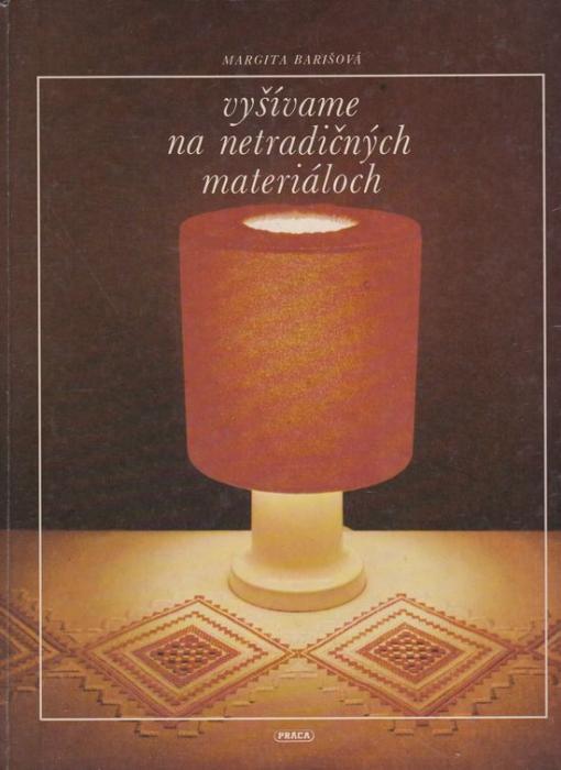 24804 Vyšívame na netradičných materiáloch – Obrázok 1