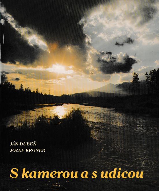 25811 S kamerou a s udicou – Obrázok 1