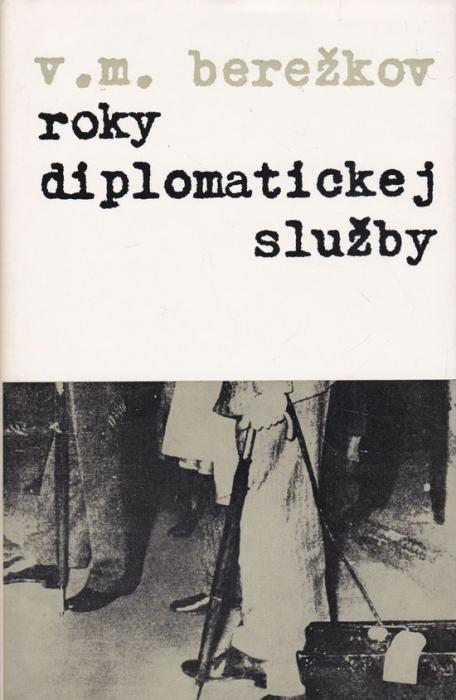 30010 Roky diplomatickej služby – Obrázok 1